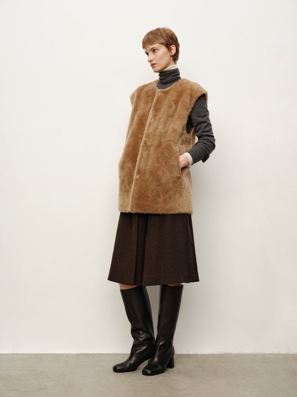 Merino Wool Wide-Shoulder Oversized Minimalist Fur Vest, Shearling Coat