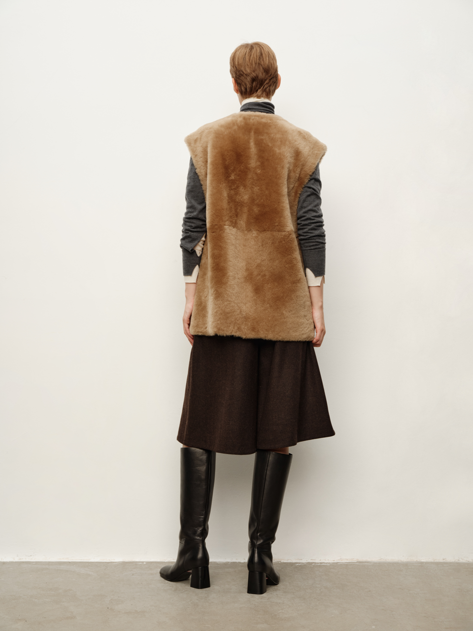 Merino Wool Wide-Shoulder Oversized Minimalist Fur Vest, Shearling Coat