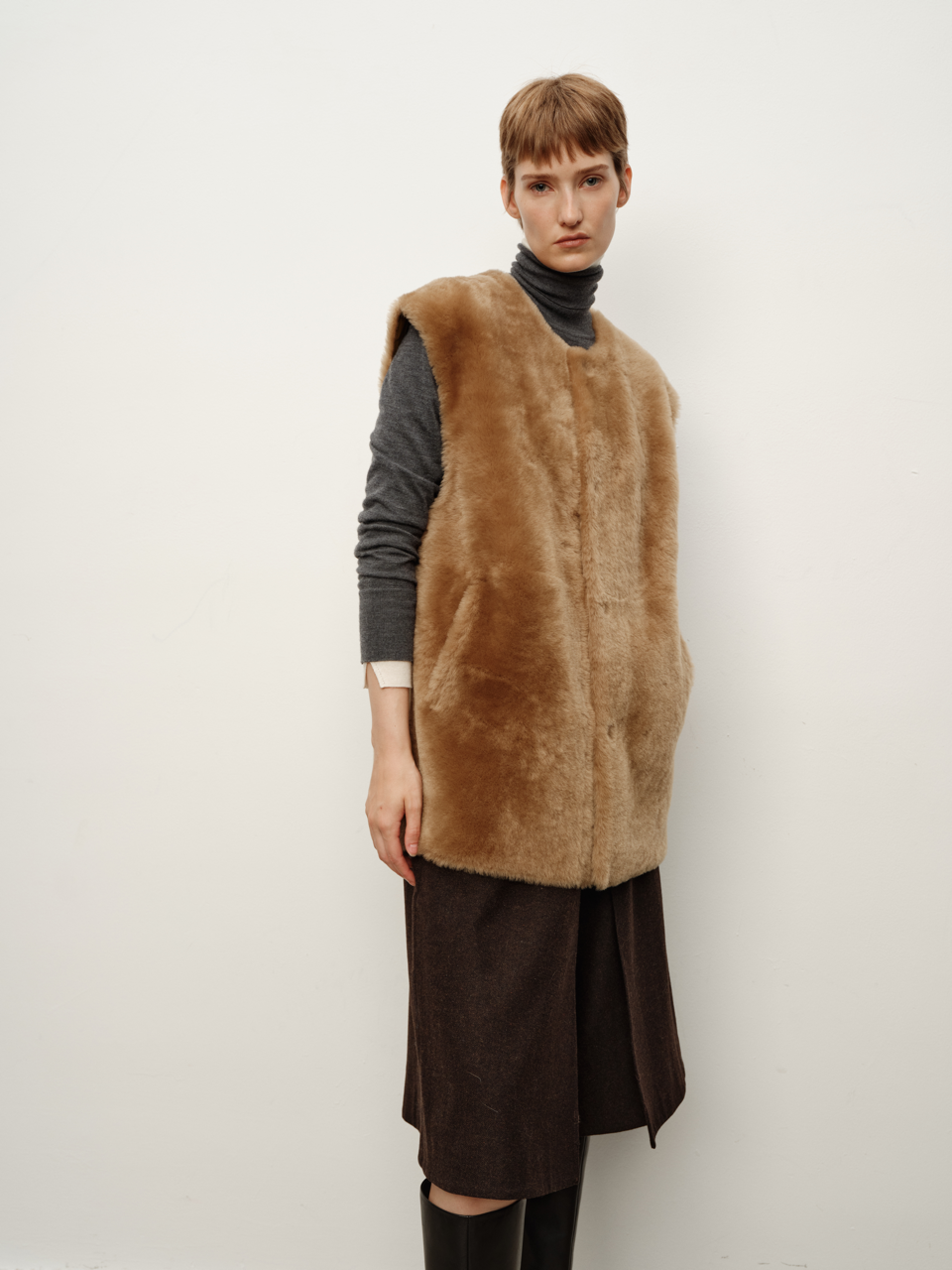 Merino Wool Wide-Shoulder Oversized Minimalist Fur Vest, Shearling Coat