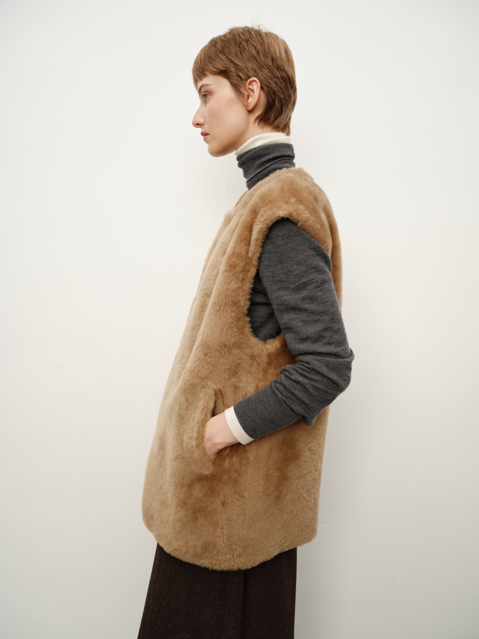 Merino Wool Wide-Shoulder Oversized Minimalist Fur Vest, Shearling Coat