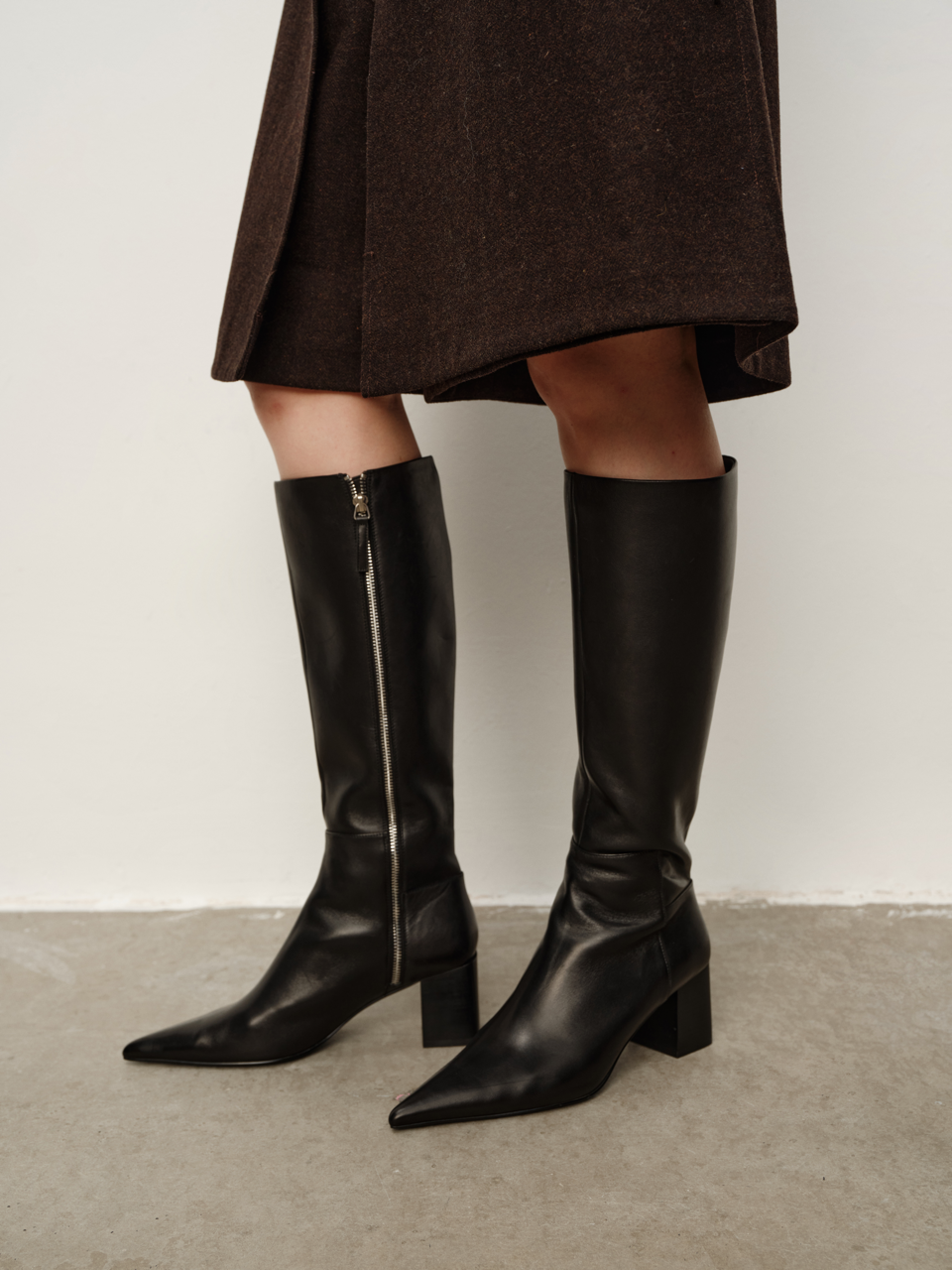 Full-Grain Leather Chic Chunky Heel Pointed-Toe Slimming Knee-High Boots