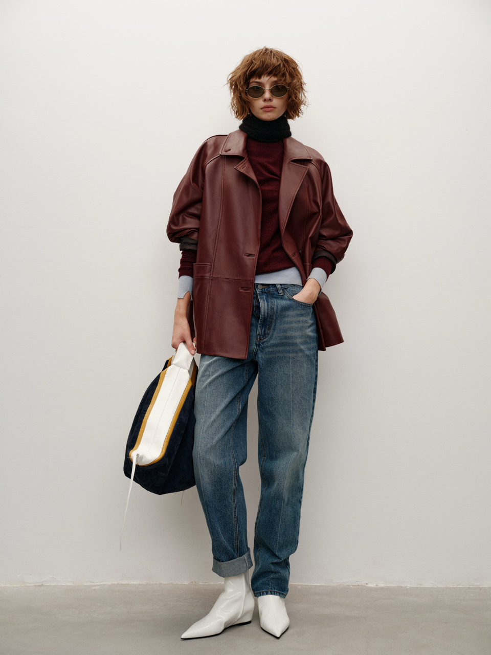 Runway Edition Classic Duffel Series Limited Edition Artistic Color-Blocked Multi-Functional Shoulder & Tote Bag