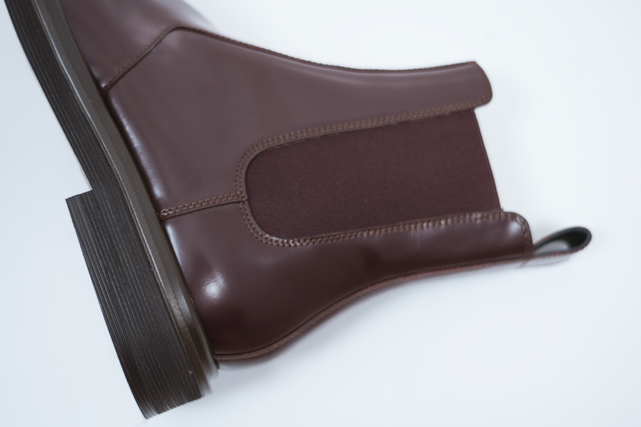 Matte Patent Leather Full-Grain Leather Chelsea Boots with Chunky Platform and Hidden Wedge, Vintage Style Round-Toe Mid-Calf Boots