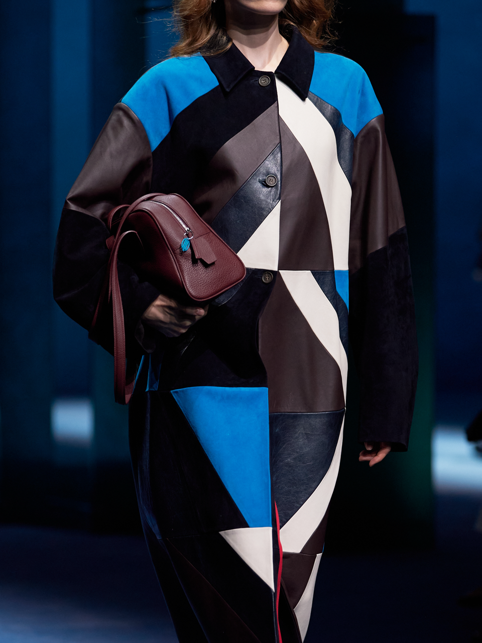 大秀款城市波士顿系列进口西班牙荔枝皮长肩带极简单肩包