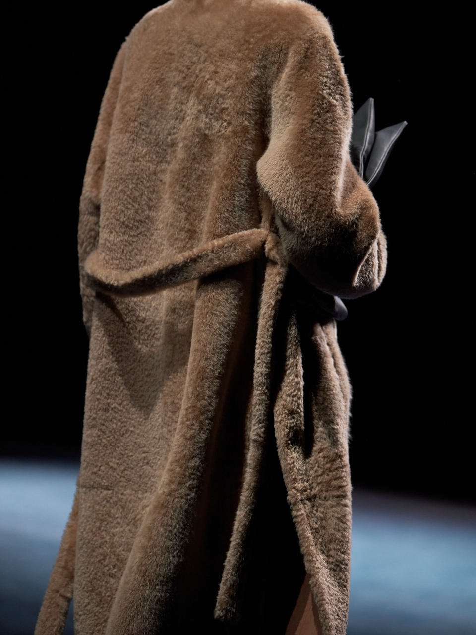 Spanish Lambskin Hand-Dyed Mid-Length Shearling Coat, Loose-Fit Fur Jacket