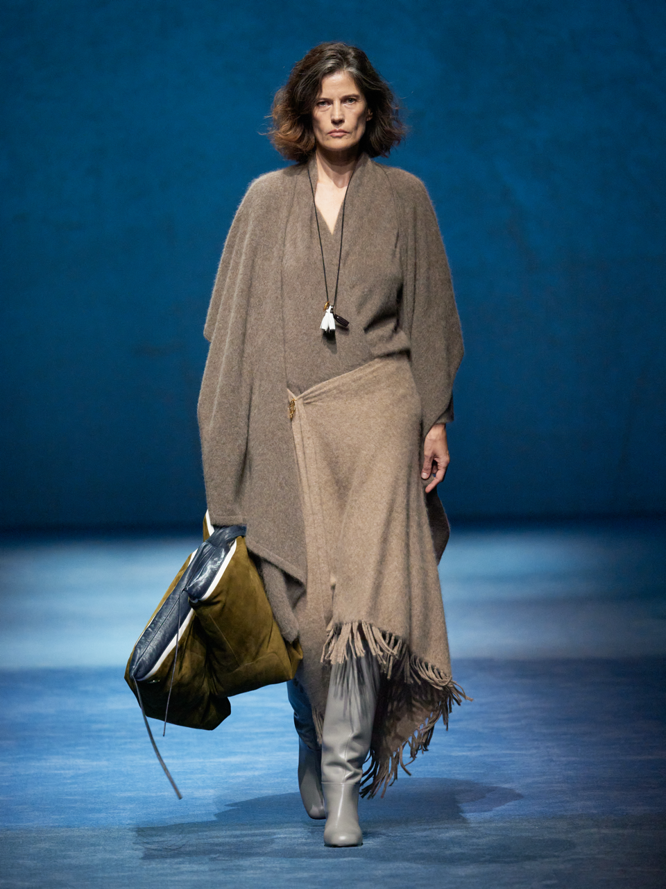 Tibetan Plateau Traceable Yak Down Series Oversized Robe Coat with Long Pants Set